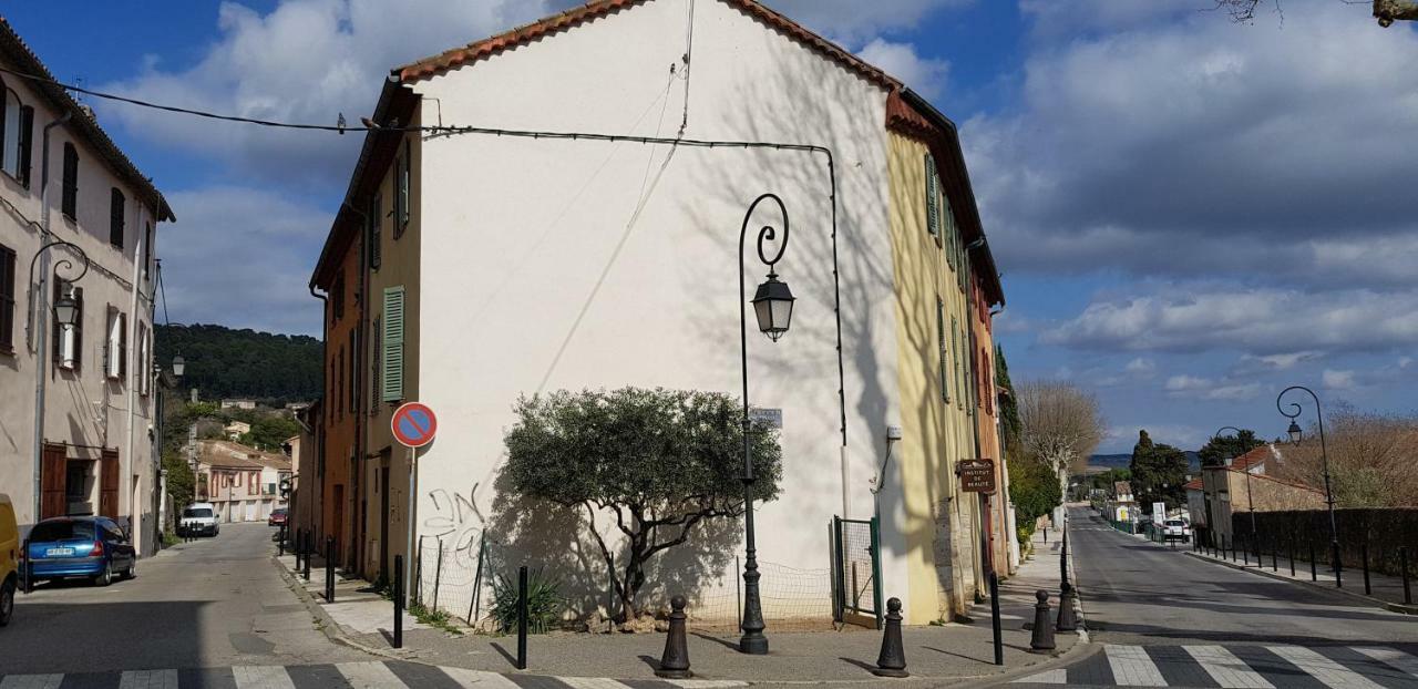 "Le Charme Provencal" - Studio 4 Couchages Classe 2 Etoiles - Axelle Loc'Appart Lorgues Exterior foto
