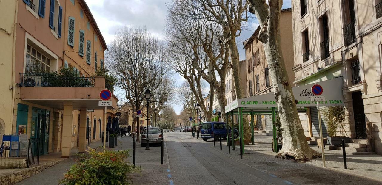 "Le Charme Provencal" - Studio 4 Couchages Classe 2 Etoiles - Axelle Loc'Appart Lorgues Exterior foto
